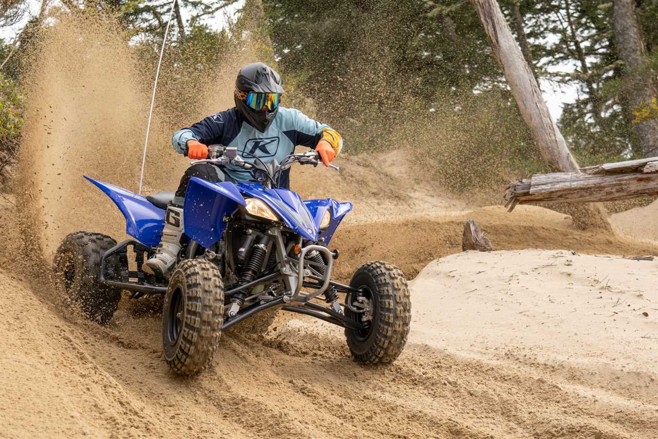 The YFZ450R has a four-stroke engine.