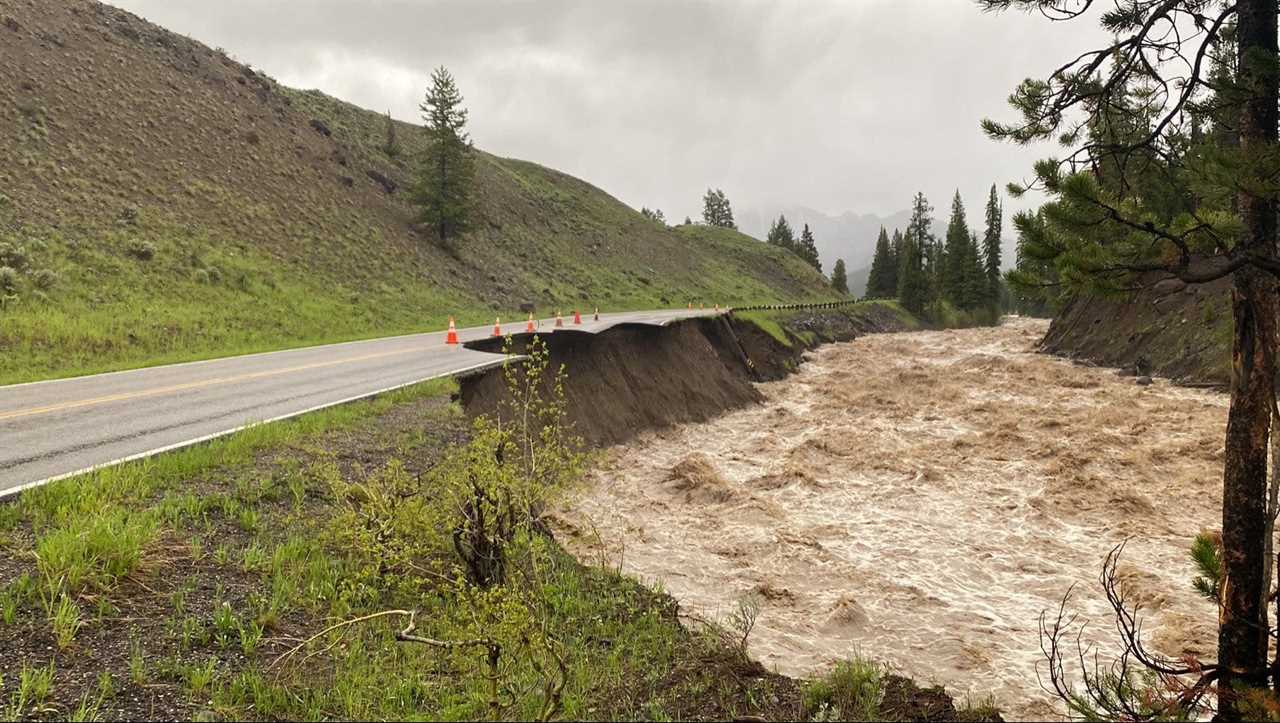 historic yellowstone flood