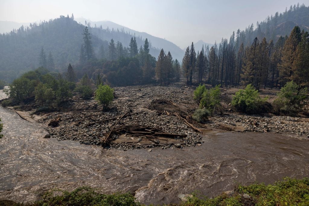 klamath river flash flood, yreka CA