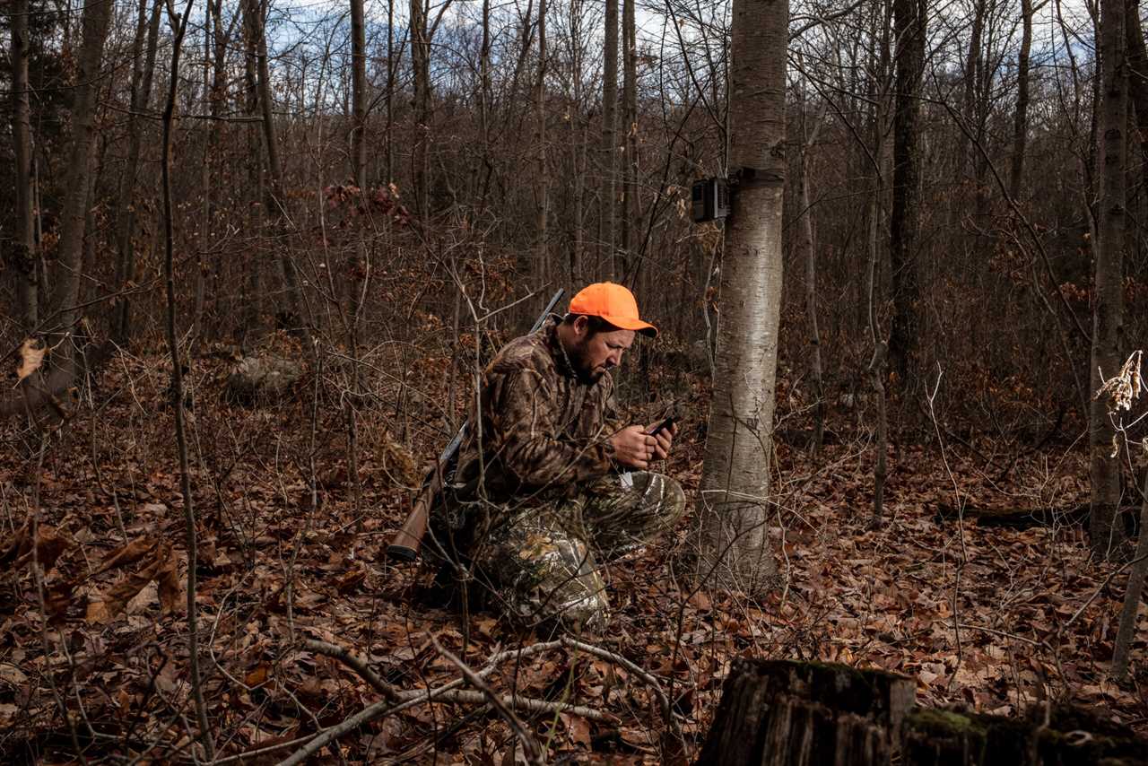 Photos From the New Jersey Bear Season, the Highly Controversial Hunt