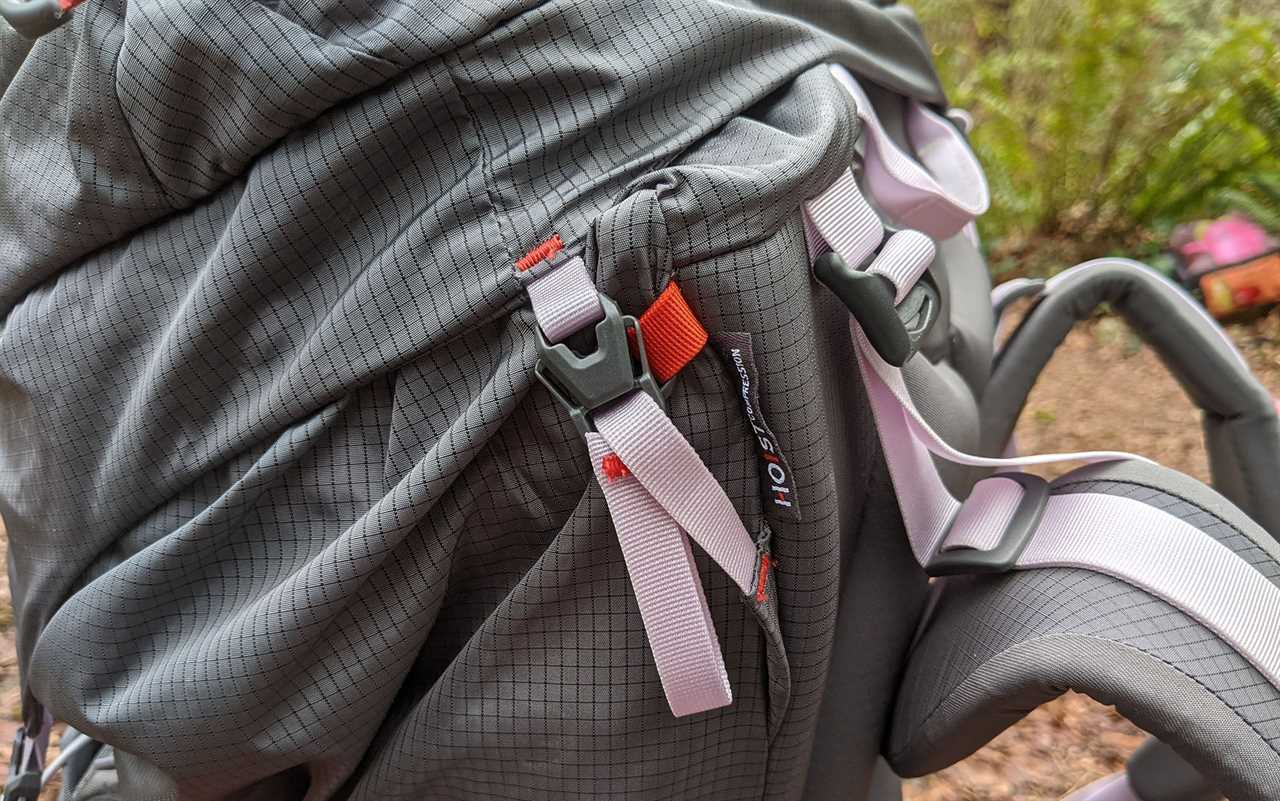 There is very little slack in the back adjustable straps for the top lid pocket, which can cause issues when the pack is fully loaded.