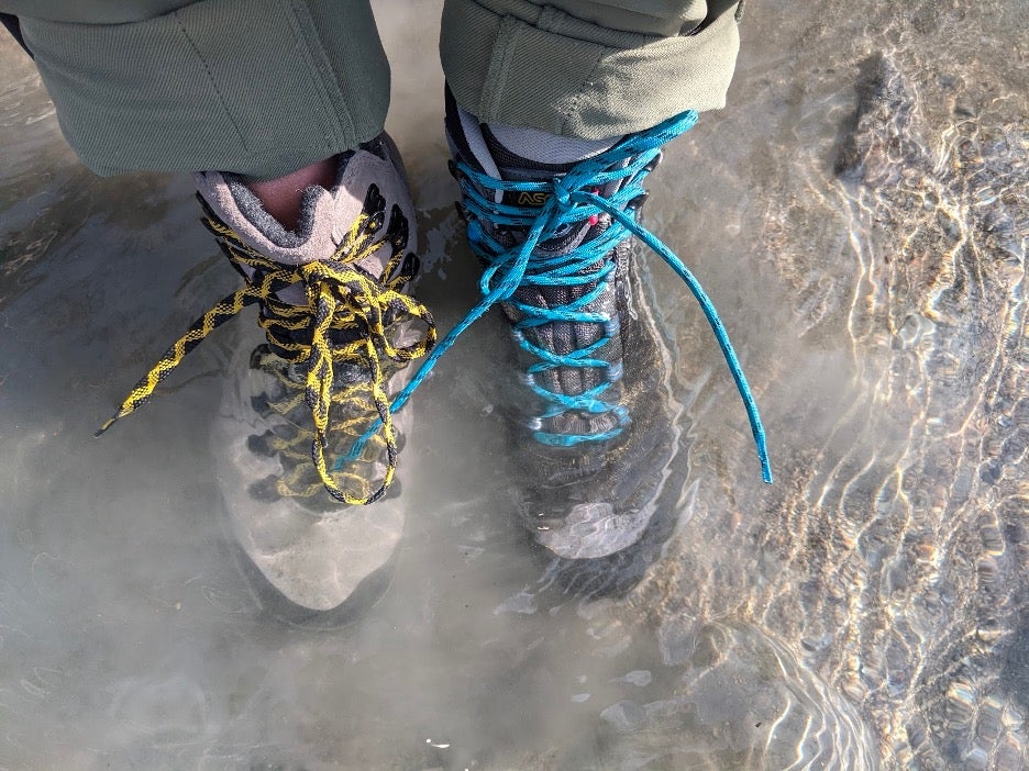 The Asolo Arctic (right) was as warm as the Danner Arctic 600 (left) until six minutes had elapsed, and water started to seep inside the boot. 