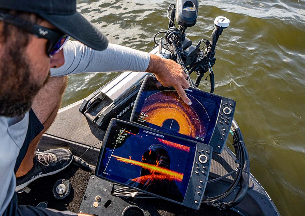 How to read a fish finder