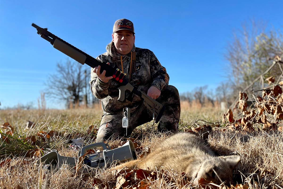 Coyote Hunting photo