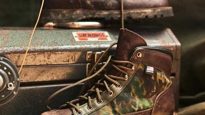 Taylor Stitch x Danner Ridge Boot in Painted Camo