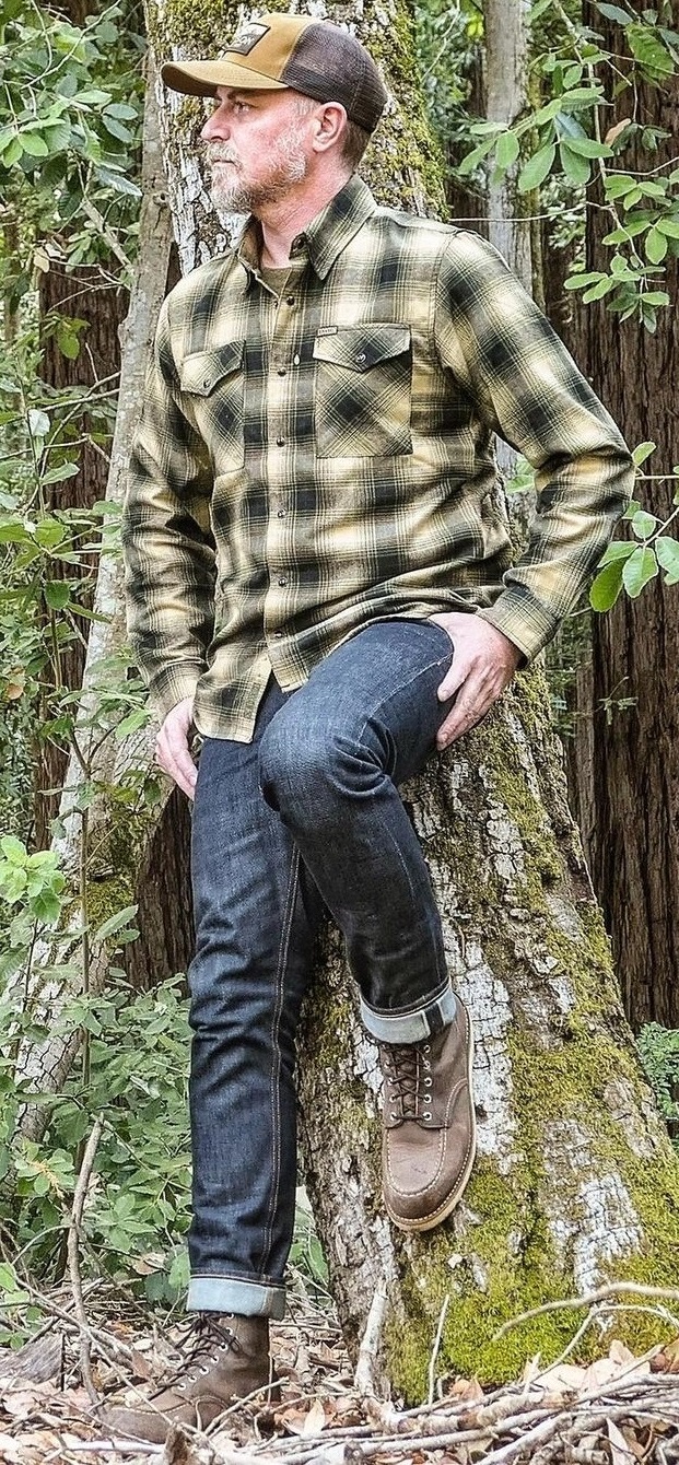 fall flannel outfit in green