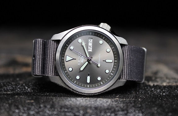 Seiko 5 Sports Gray Automatic