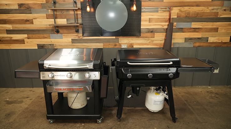 Blackstone 1901 Pro Griddle and Traeger Flatrock Griddle side by side