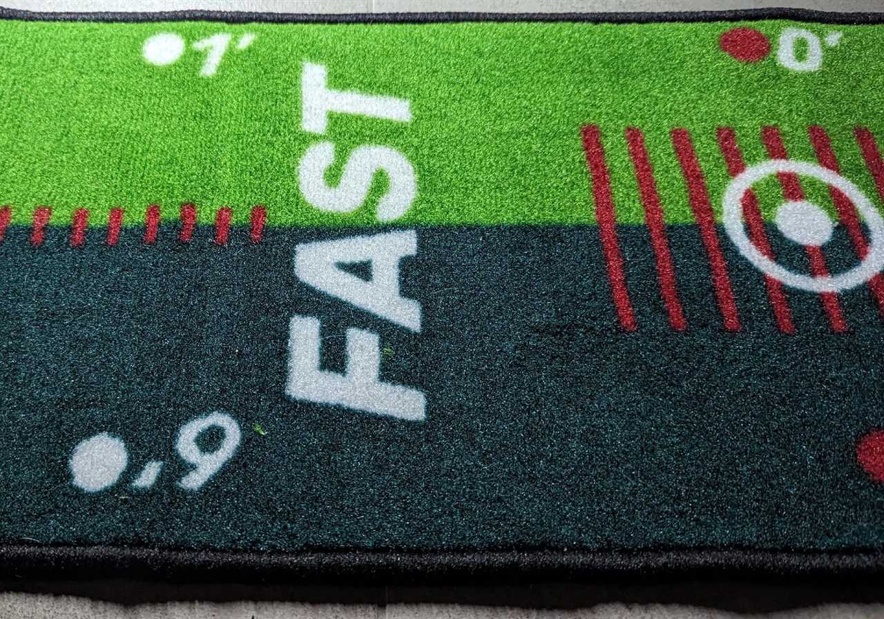 Amazon Finds: Saplize Two Speed Putting Mat Review