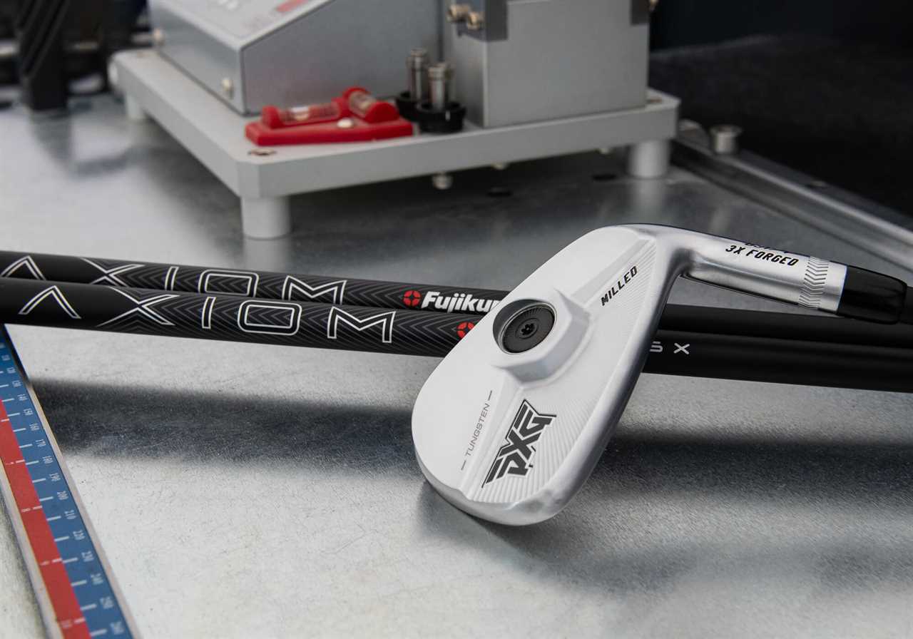 PXG 0317 T irons with Fujikura AXIOM shafts