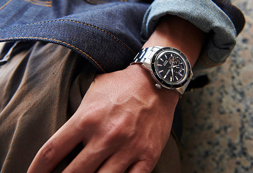 seiko watch on man's wrist