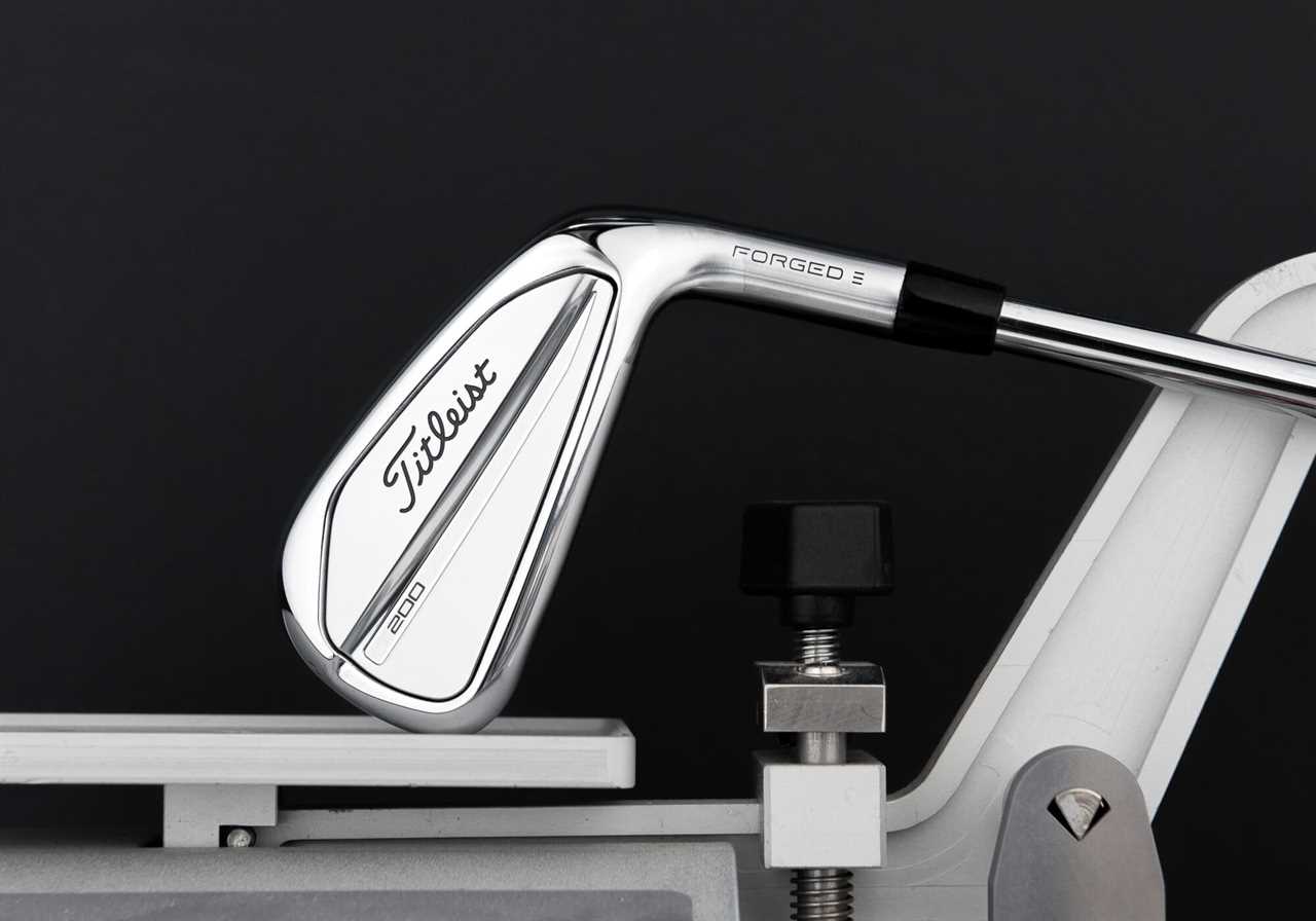Titleist T-200 irons.