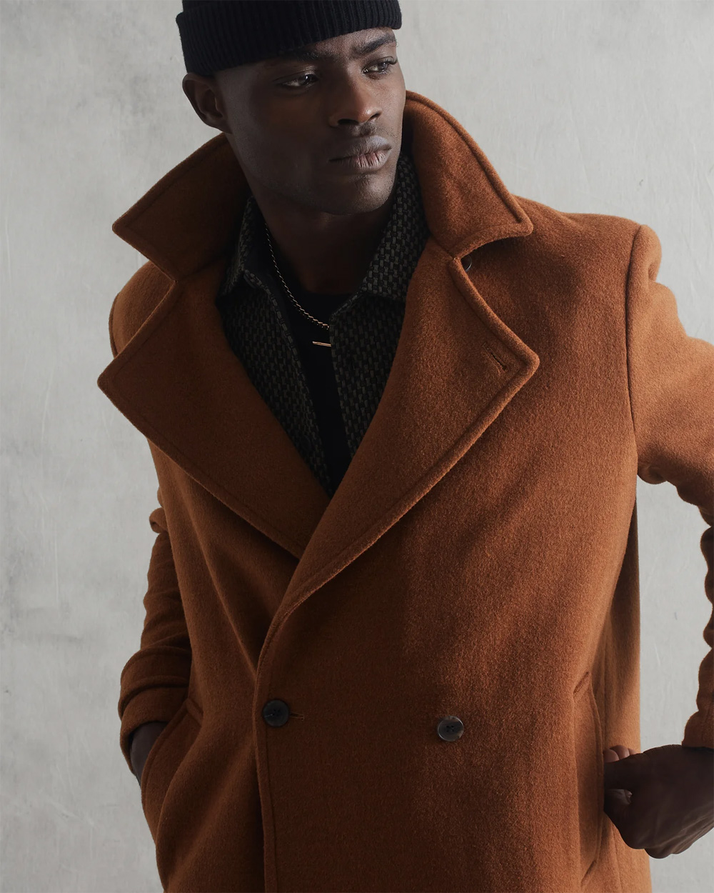 8 Best Men’s Overcoat Styles For 2023 (And How To Wear Them)