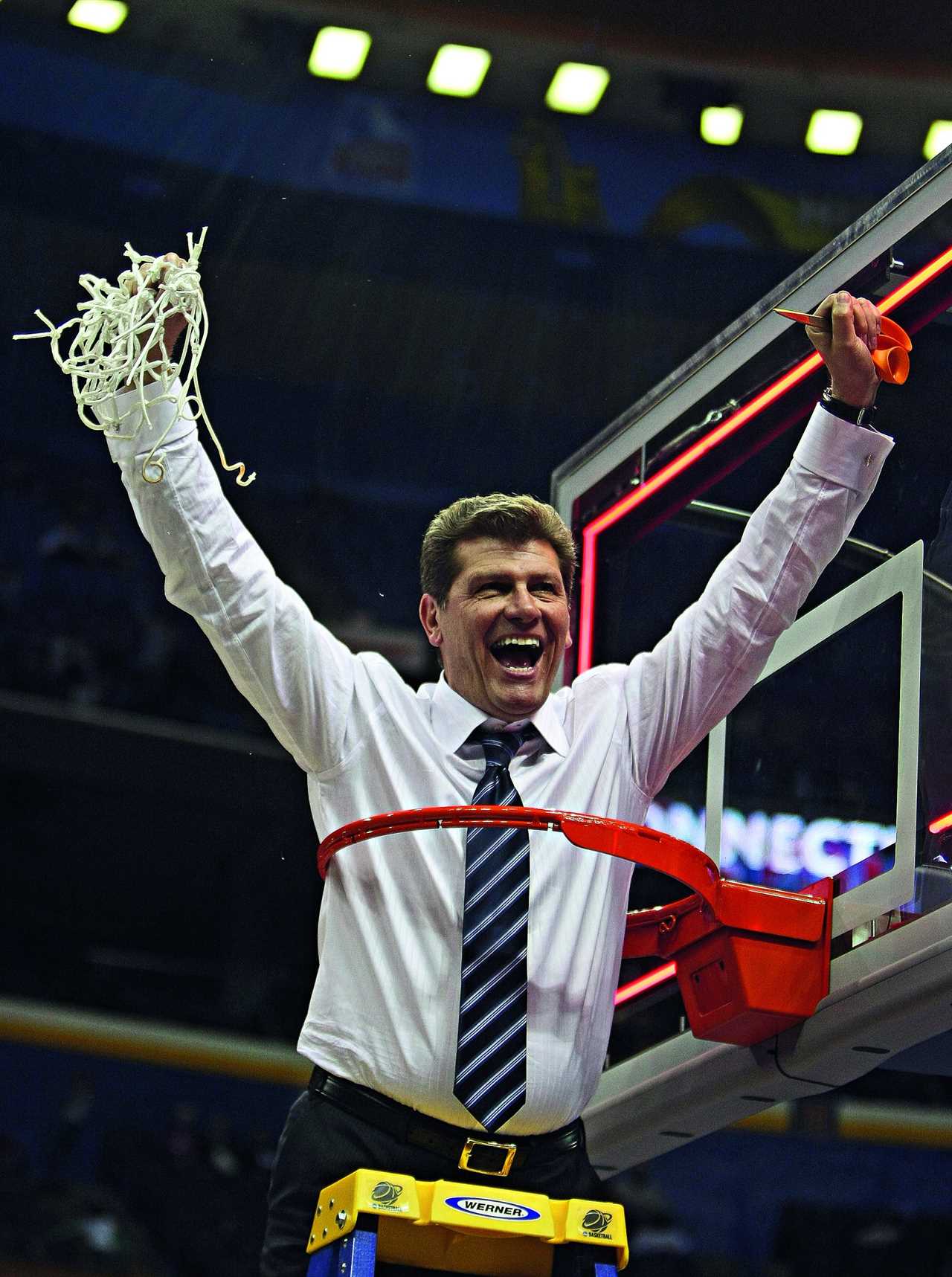 Geno Auriemma Talks Legacy, The Early Years And Creating The Blueprint ...