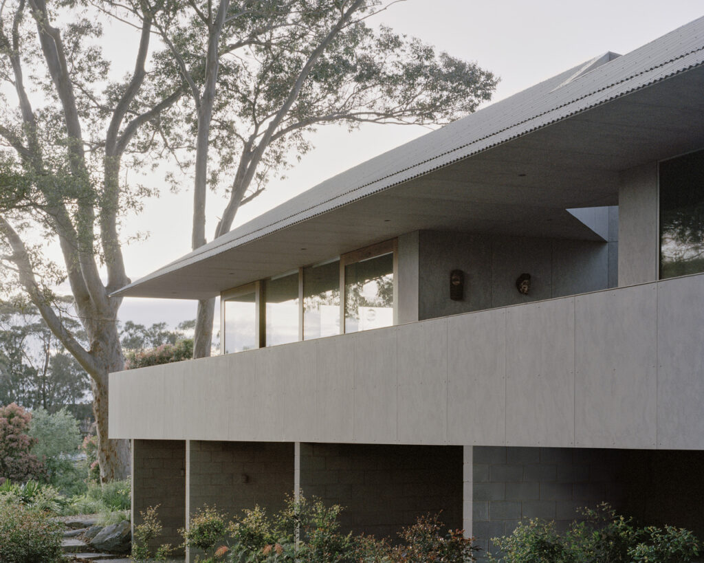 mid-century modern style