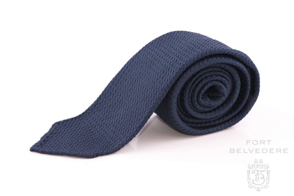 Grenadine Silk Tie in Navy Blue
