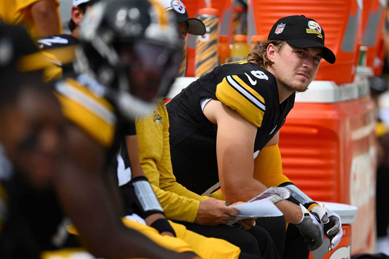 Kenny Pickett #8 of the Pittsburgh Steelers looks on from the bench in the second quarter of a game against the San Francisco 49ers at Acrisure Stadium on September 10, 2023 in Pittsburgh, Pennsylvania.