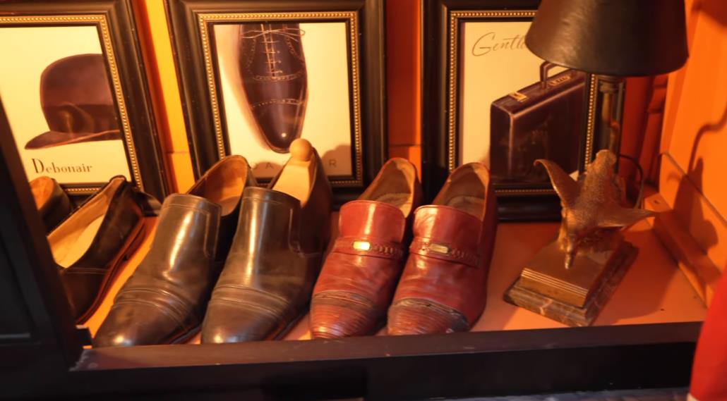 Some small curated and vintage stores do sell preloved shoes.