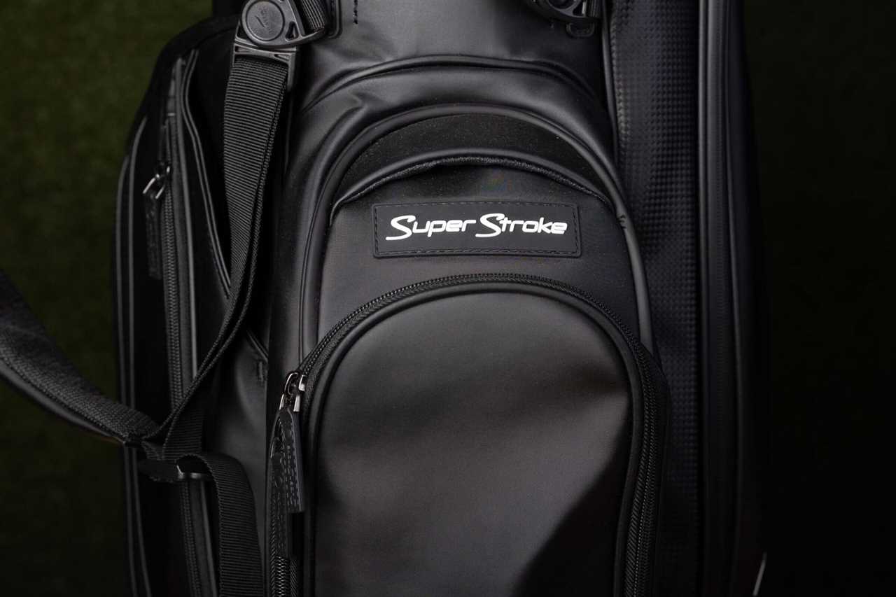 Superstroke Pantheon golf stand bag review