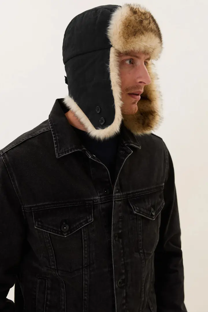 The Best Winter Hats For Men (And What To Wear Them With)