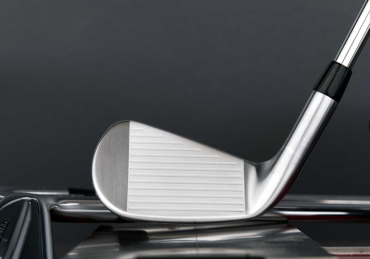 Face on the Titleist T150 irons