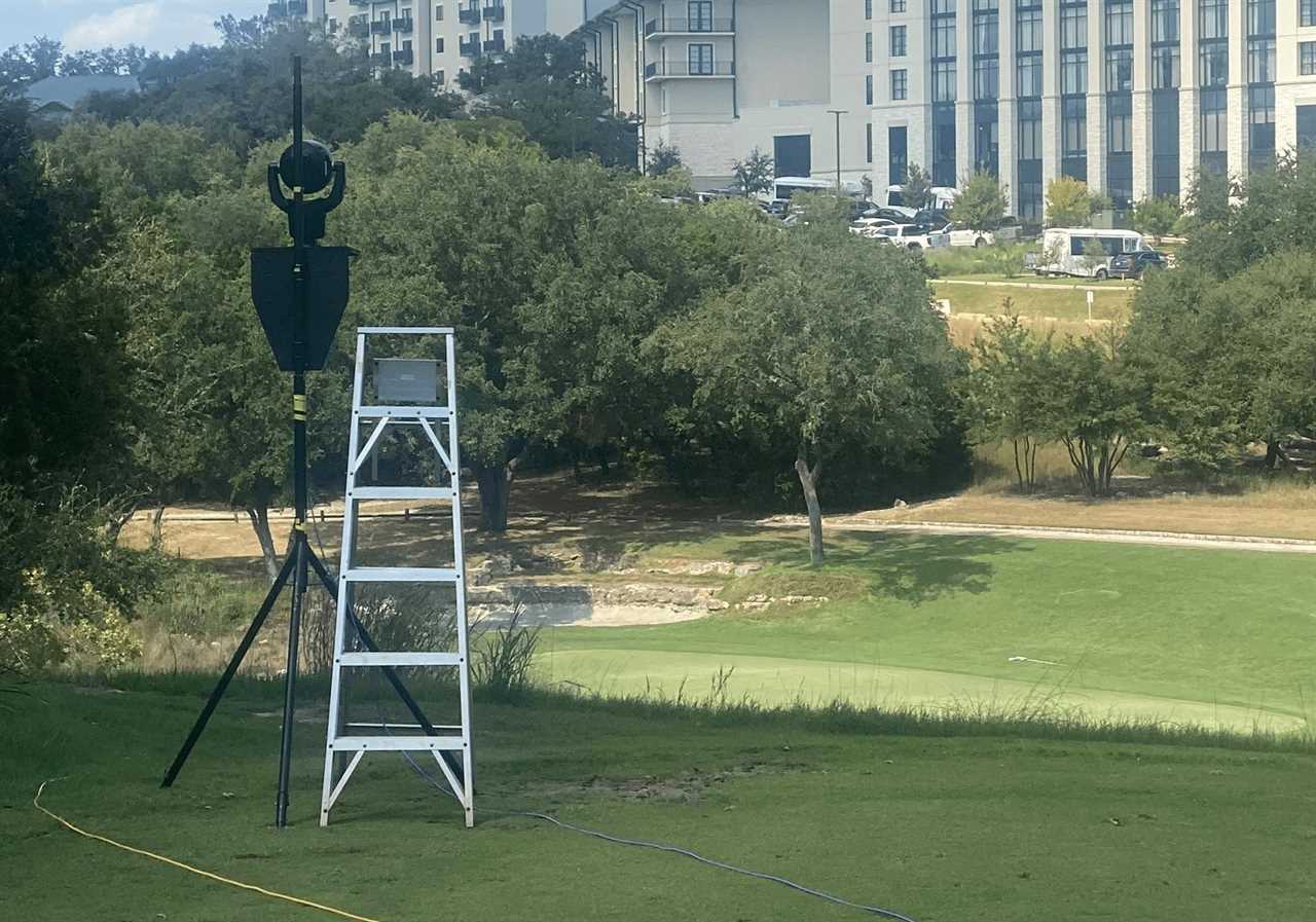 ReelGOLF: Scan, Shoot, Share