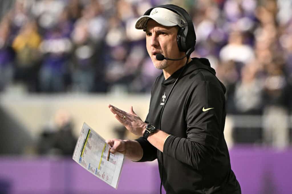 MINNEAPOLIS, MINNESOTA - NOVEMBER 12: Head coach Dennis Allen of the New Orleans Saints looks on against the Minnesota Vikings during the first quarter at U.S. Bank Stadium on November 12, 2023 in Minneapolis, Minnesota.