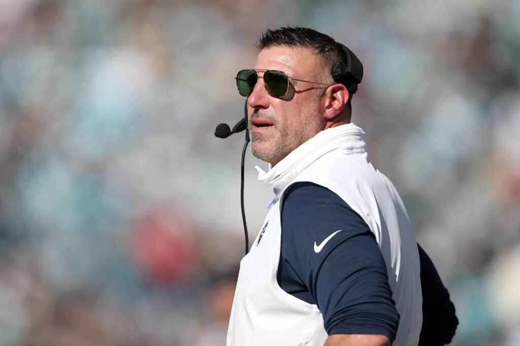 JACKSONVILLE, FLORIDA - NOVEMBER 19: Head coach Mike Vrabel of the Tennessee Titans looks on in the first quarter against the Jacksonville Jaguars at EverBank Stadium on November 19, 2023 in Jacksonville, Florida. 