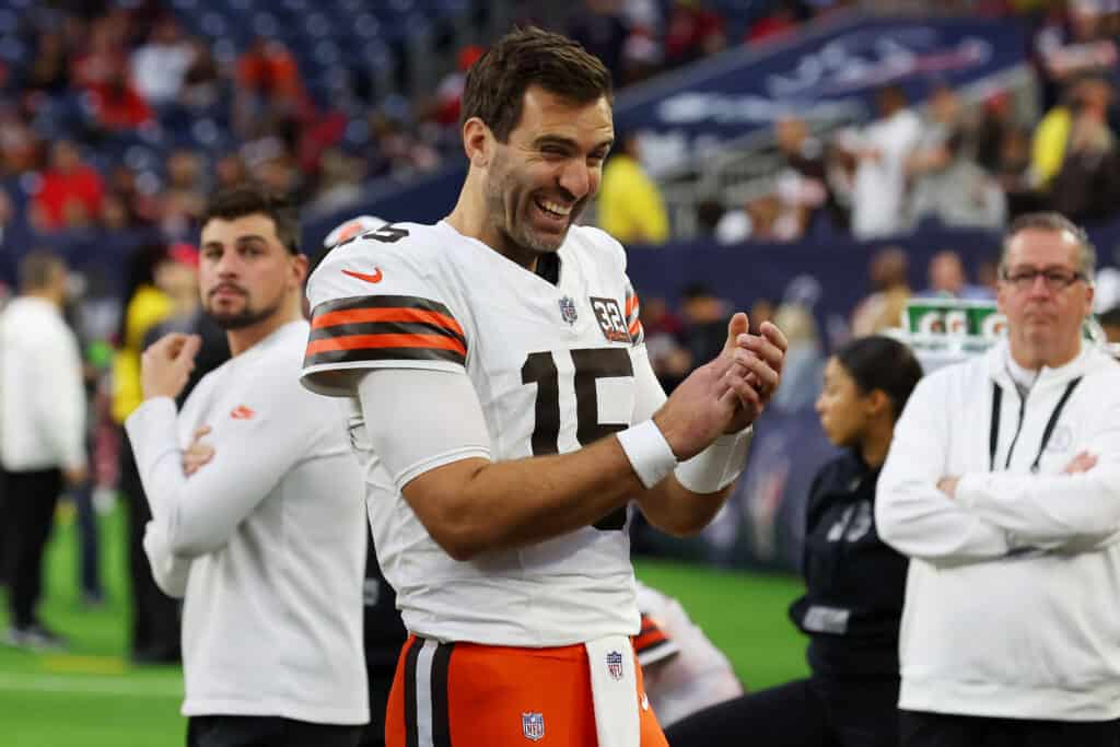 OUSTON, TEXAS - DECEMBER 24: Joe Flacco #15 of the Cleveland Browns celebrates following the 36-22 win against the Houston Texans at NRG Stadium on December 24, 2023 in Houston, Texas.