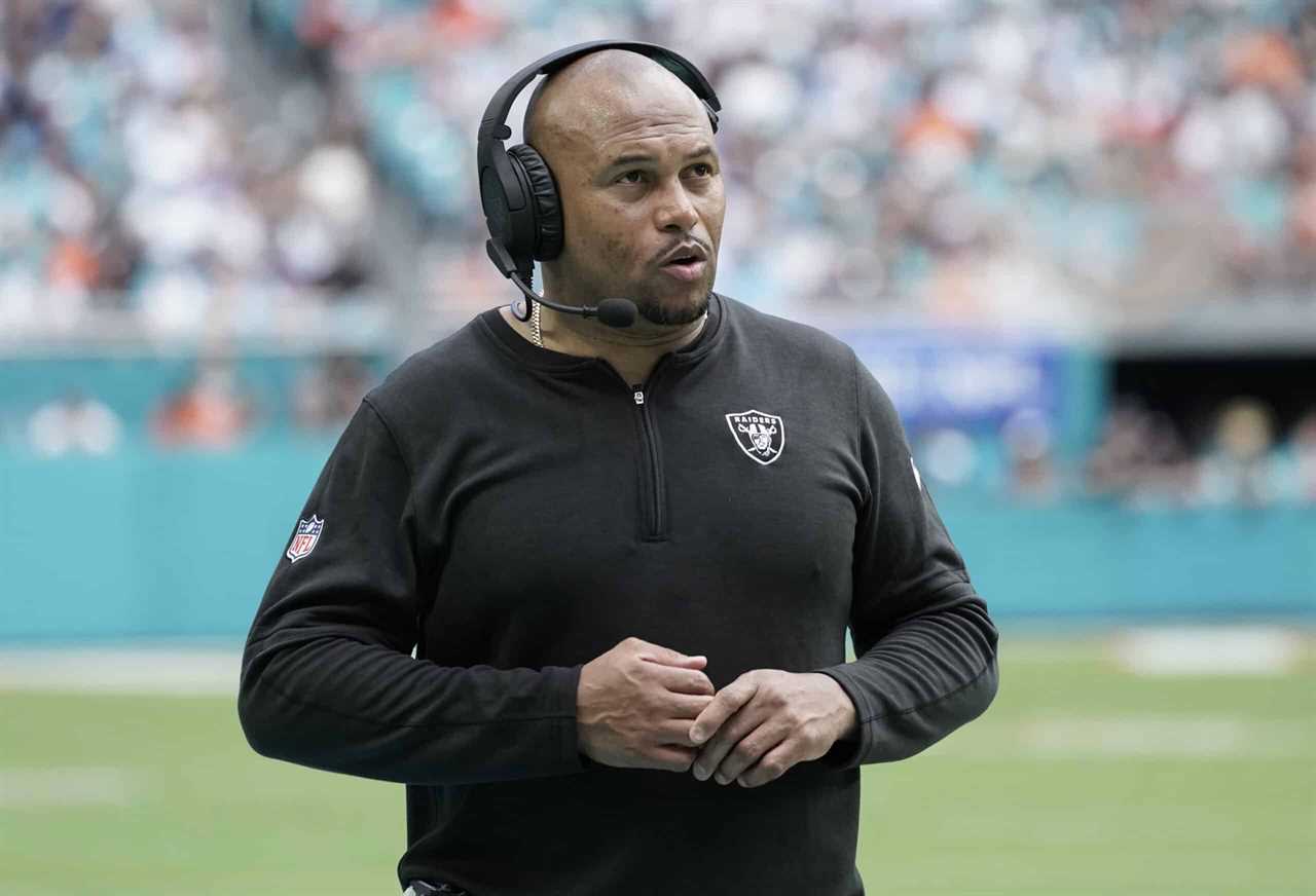 MIAMI GARDENS, FLORIDA - NOVEMBER 19: Head coach Antonio Pierce of the Las Vegas Raiders looks on from the sidelines in the game against the Miami Dolphins during the fourth quarter at Hard Rock Stadium on November 19, 2023 in Miami Gardens, Florida.