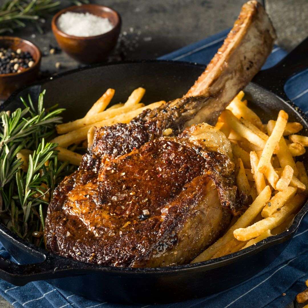 reverse-seared-tomahawk-steak-featured-image