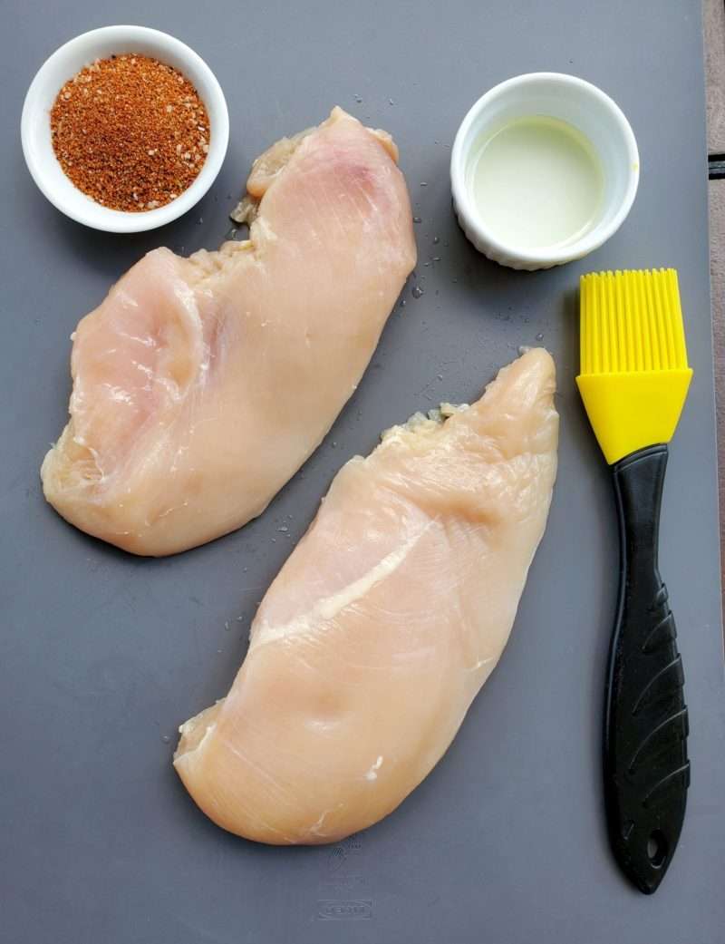 ingredients-raw chicken-rub-oi