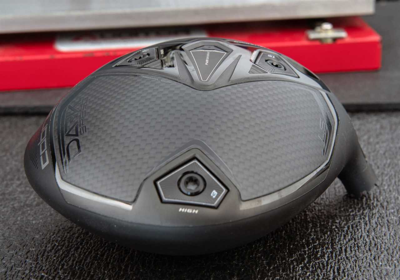 COBRA DARKSPED Drivers feature Carbon fiber crowns and soles.