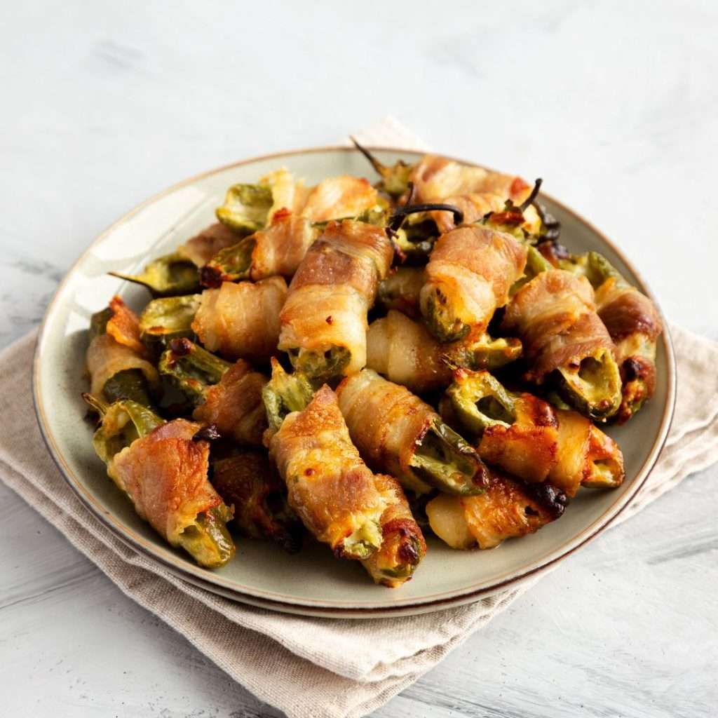 bacon-wrapped-jalapeno-poppers-featured-image