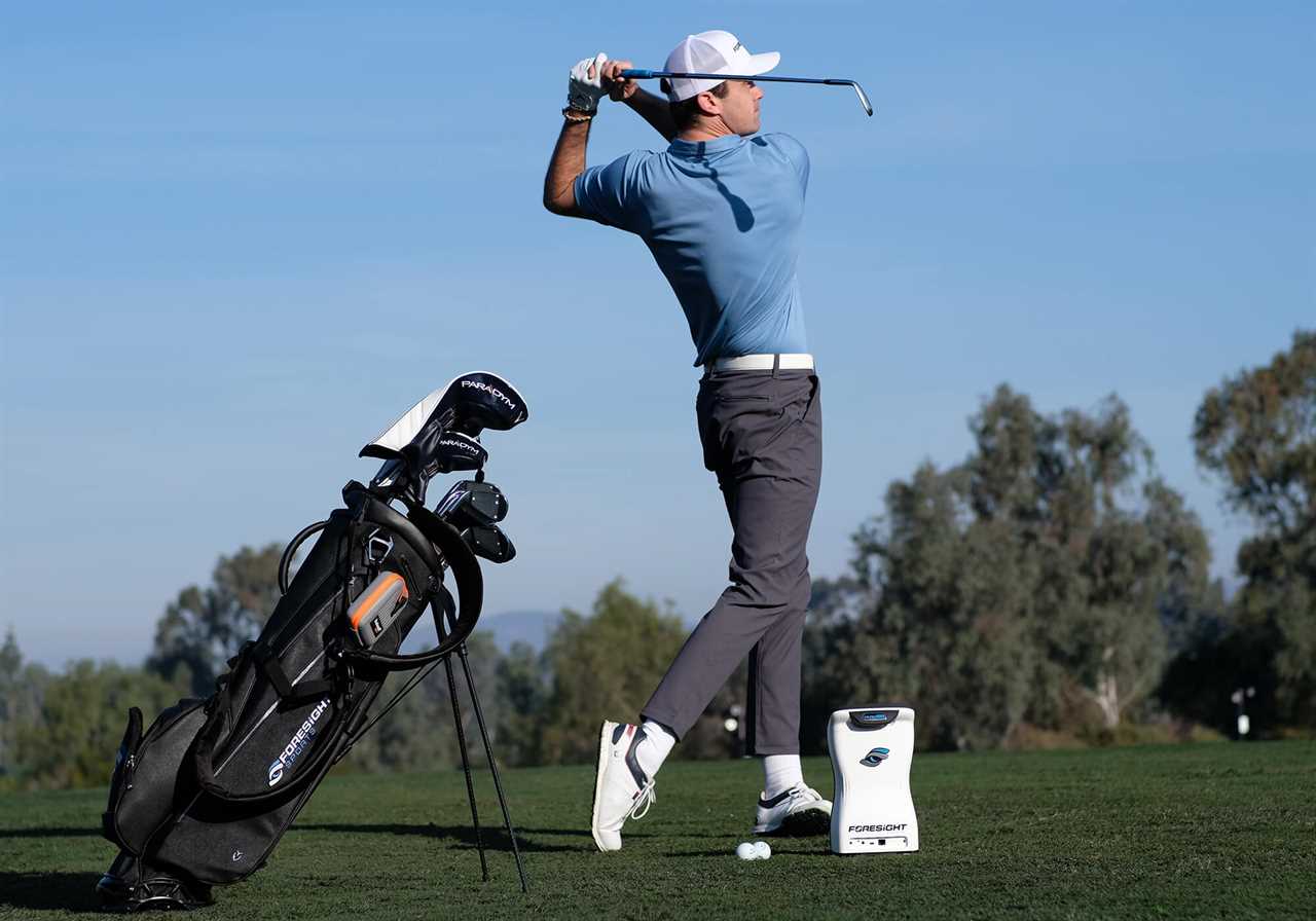 A Foresight QuadMAX launch monitor being used on course