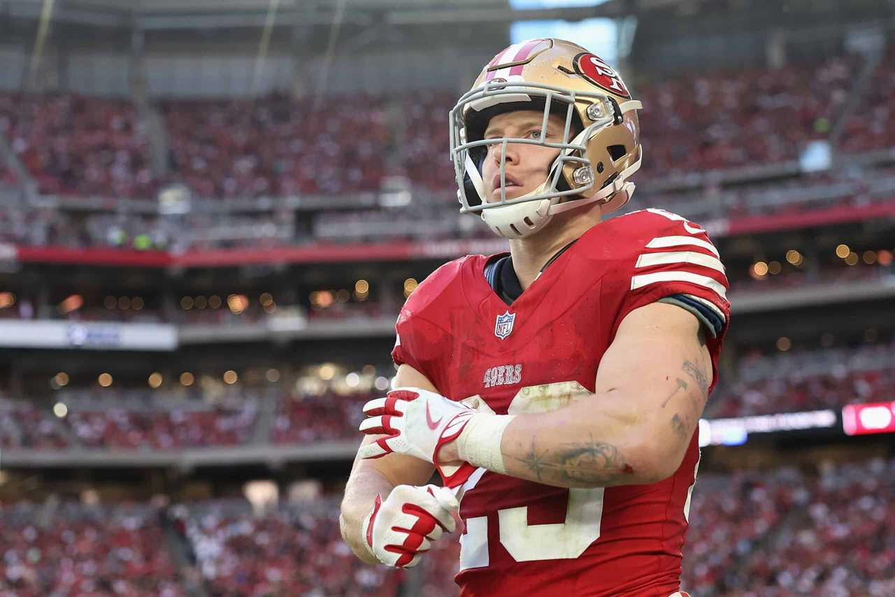 GLENDALE, ARIZONA - DECEMBER 17: Running back Christian McCaffrey #23 of the San Francisco 49ers during the NFL game at State Farm Stadium on December 17, 2023 in Glendale, Arizona. The 49ers defeated the Cardinals 45-29.