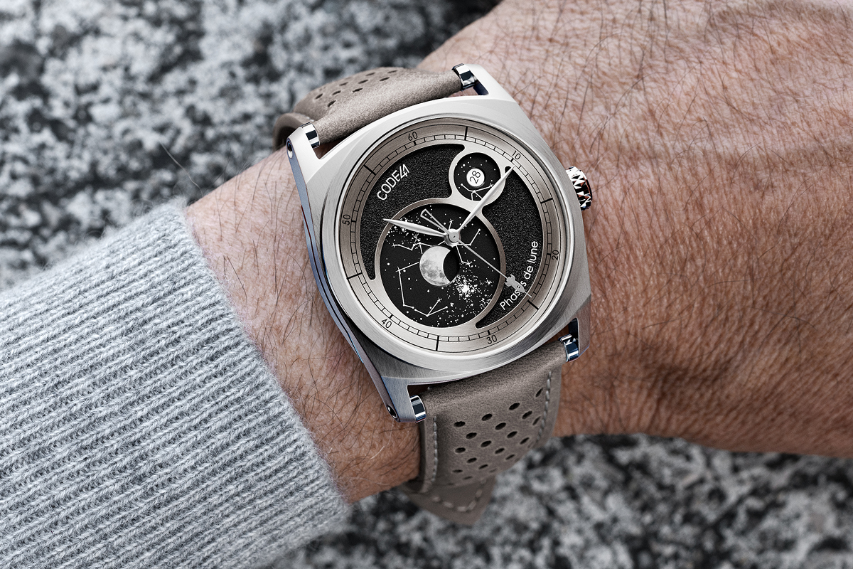 This Modern Men’s Moonphase Watch Is Superb Value For Money