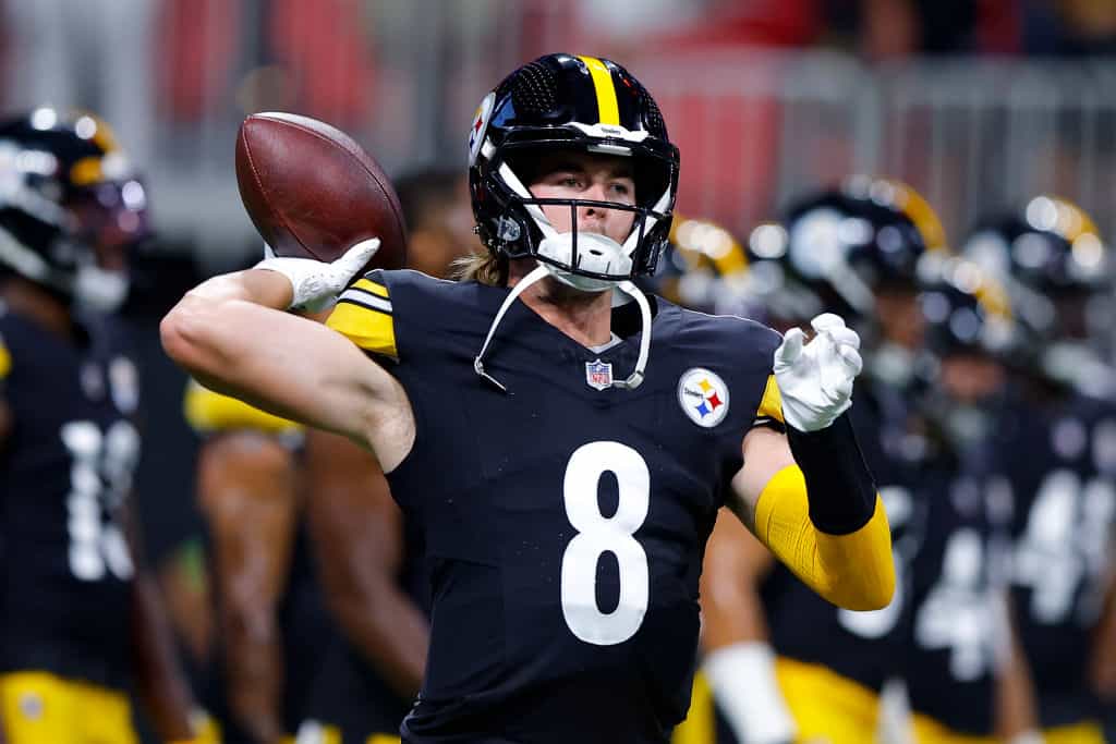 Kenny Pickett #8 of the Pittsburgh Steelers warms up prior to a preseason game against the Atlanta Falcons at Mercedes-Benz Stadium on August 24, 2023 in Atlanta, Georgia.