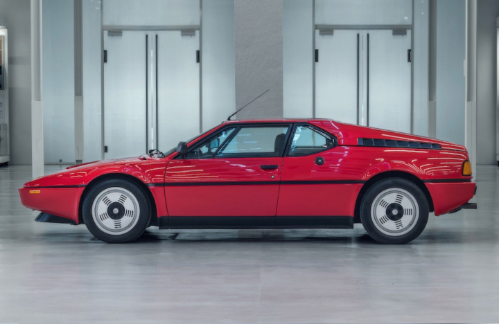 8 Retro Supercars Any Petrolhead Should Know