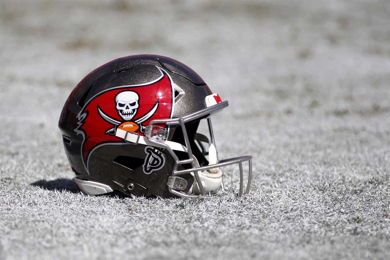 A Tampa Bay Buccaneers helmet is seen on the field ahead of Tampa Bay Buccaneers v Los Angeles Ramsat Los Angeles Memorial Coliseum on September 29, 2019 in Los Angeles, California.