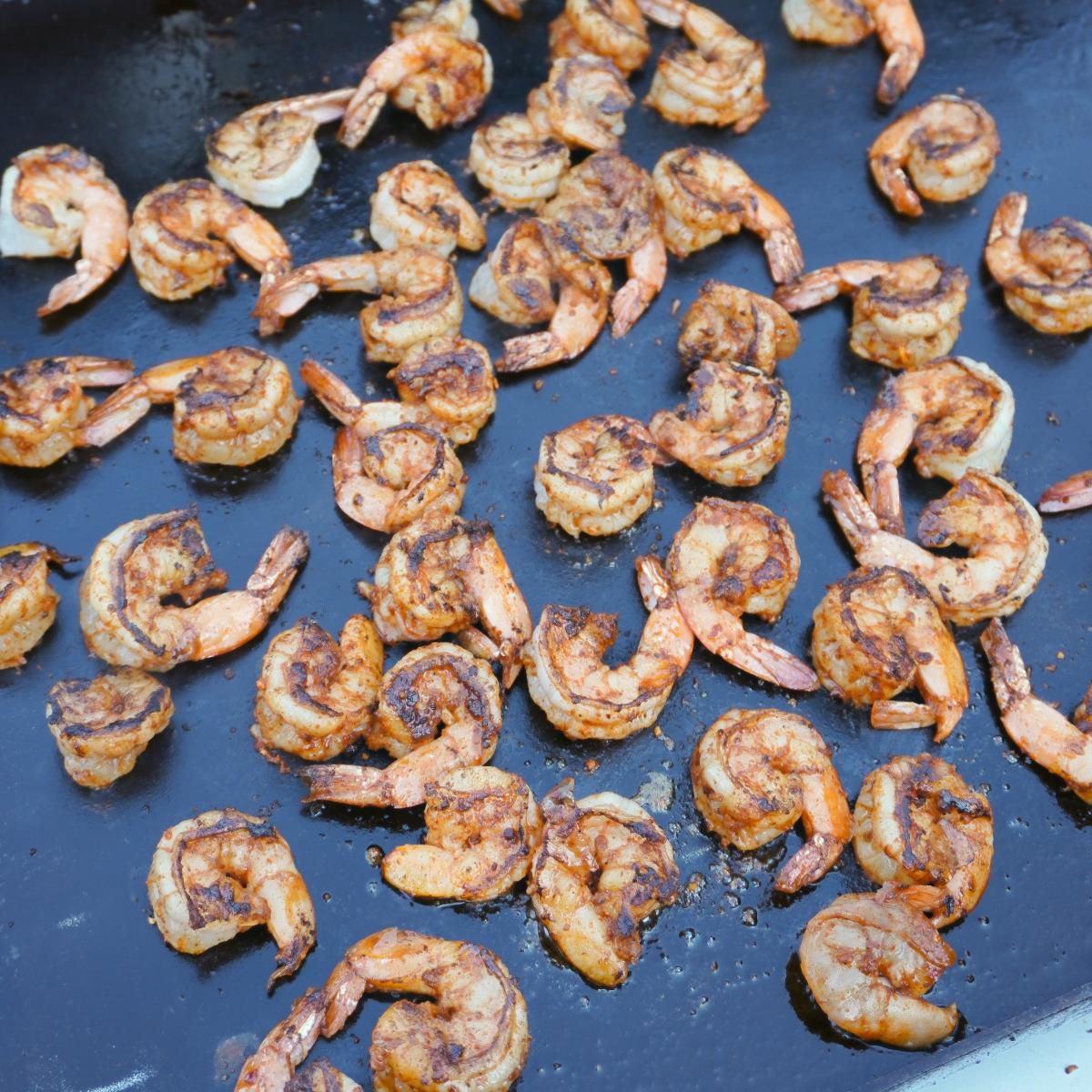 Grilled Shrimp with Spicy Mayo Sauce