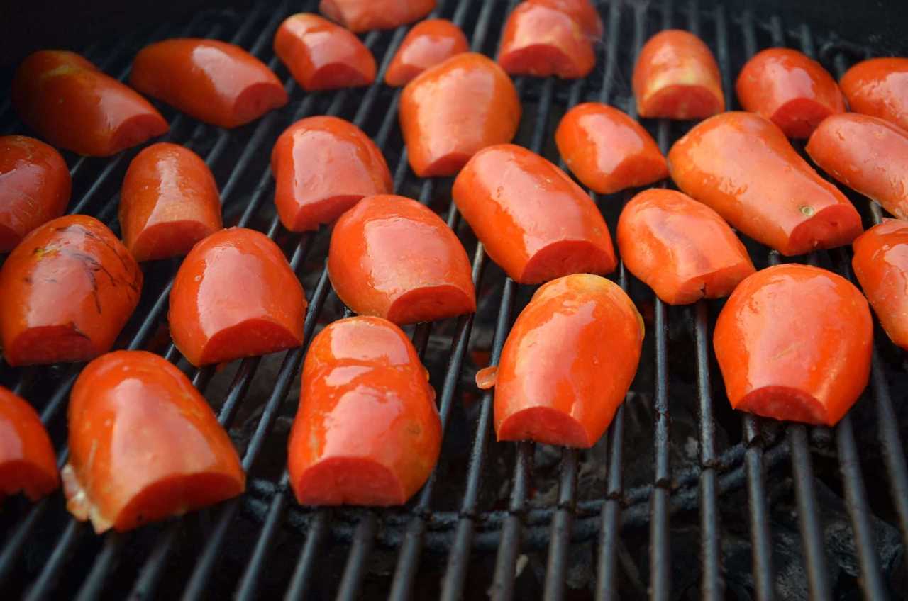 grilling-roma-tomatoes