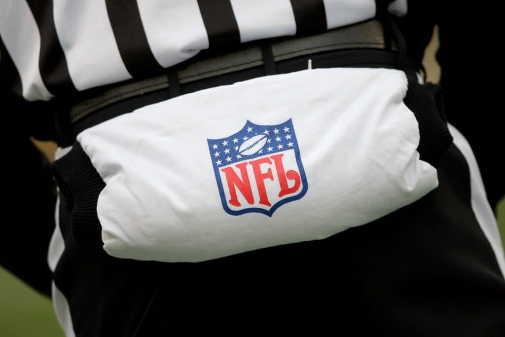 GREEN BAY, WI - NOVEMBER 16: Feild Judge Gary Cavaletto sports a hand warmer to protect against the elements as the Chicago Bears face the Green Bay Packers during NFL action at Lambeau Field on November 16, 2008 in Green Bay, Wisconsin. The Packers defeated the Bears 37-3.