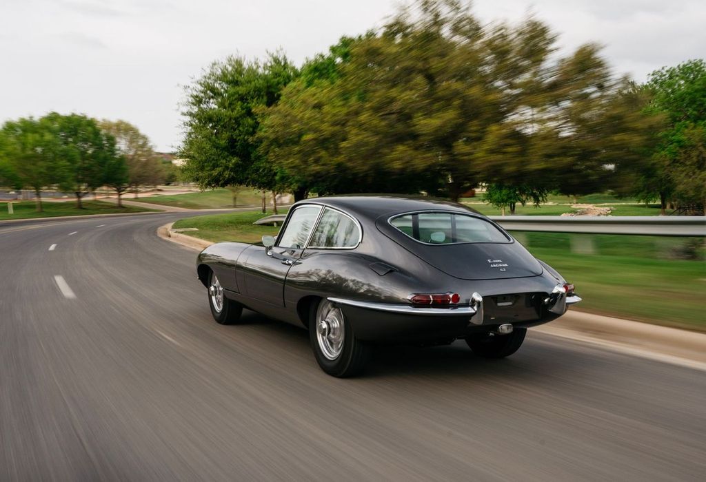 Jaguar E-Type