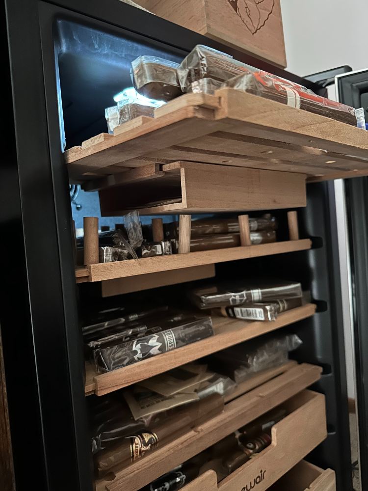 Newair Humidor Cedar Shelves with Cigars