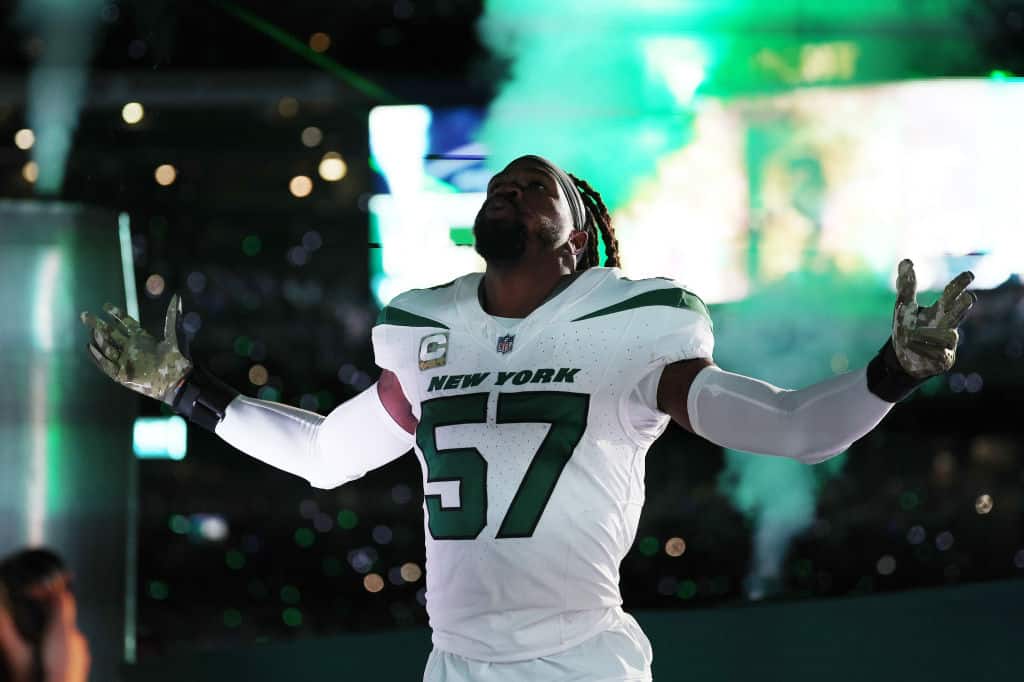 C.J. Mosley #57 of the New York Jets takes the field before the game against the Los Angeles Chargers at MetLife Stadium on November 06, 2023 in East Rutherford, New Jersey.