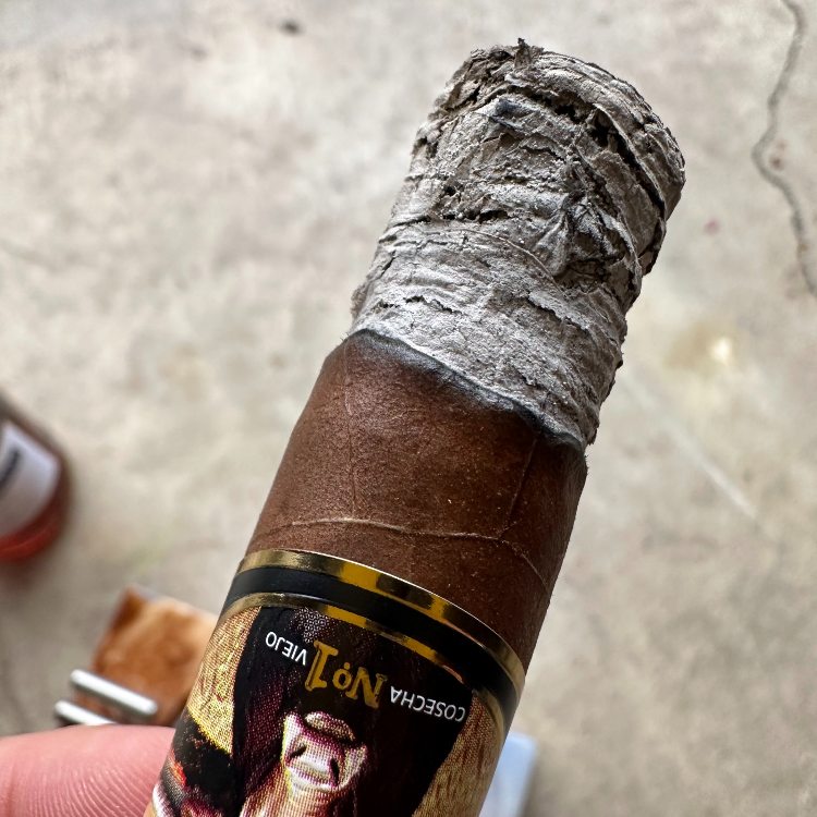 Ash Backbone of LOMK Cigar