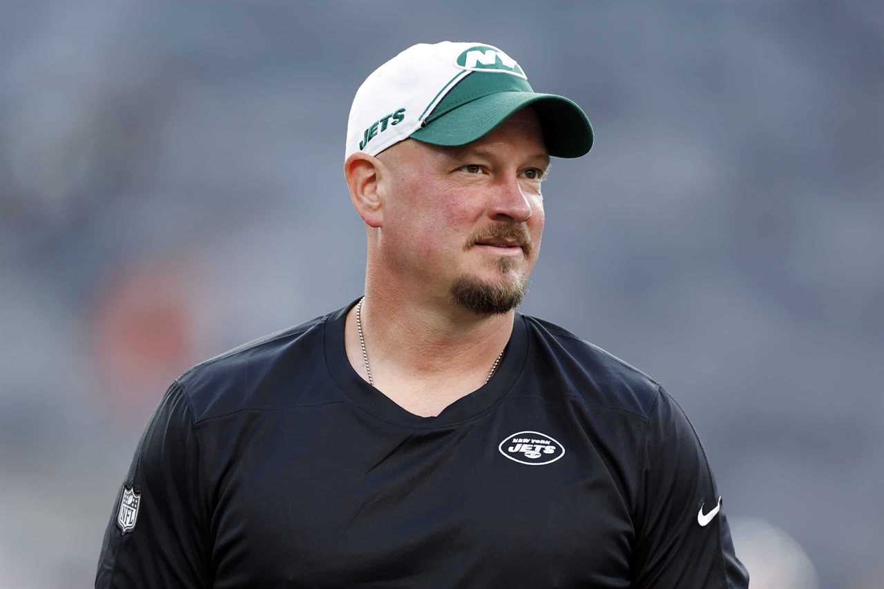 Offensive coordinator Nathaniel Hackett of the New York Jets looks on during warmups during the first half of a preseason game against the Tampa Bay Buccaneers at MetLife Stadium on August 19, 2023 in East Rutherford, New Jersey.