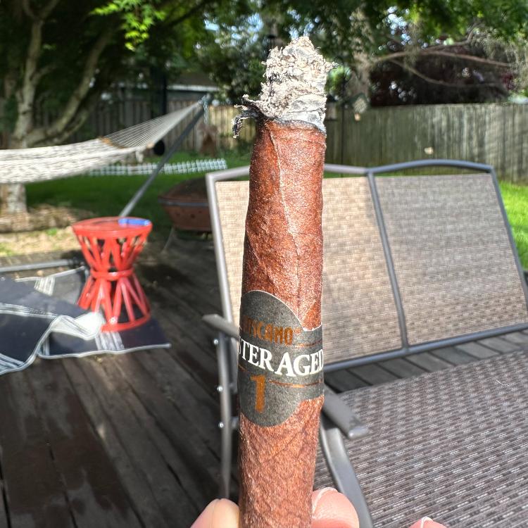 Toscano Master Aged 1 Smoking Review