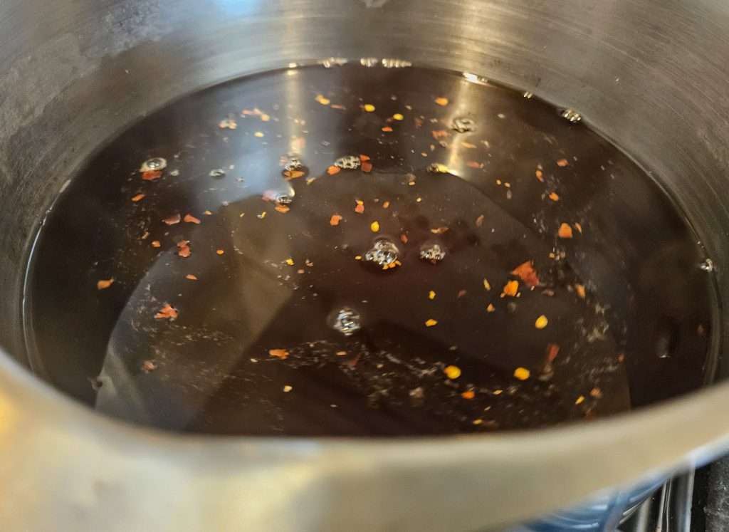 preparing sweet tea brine